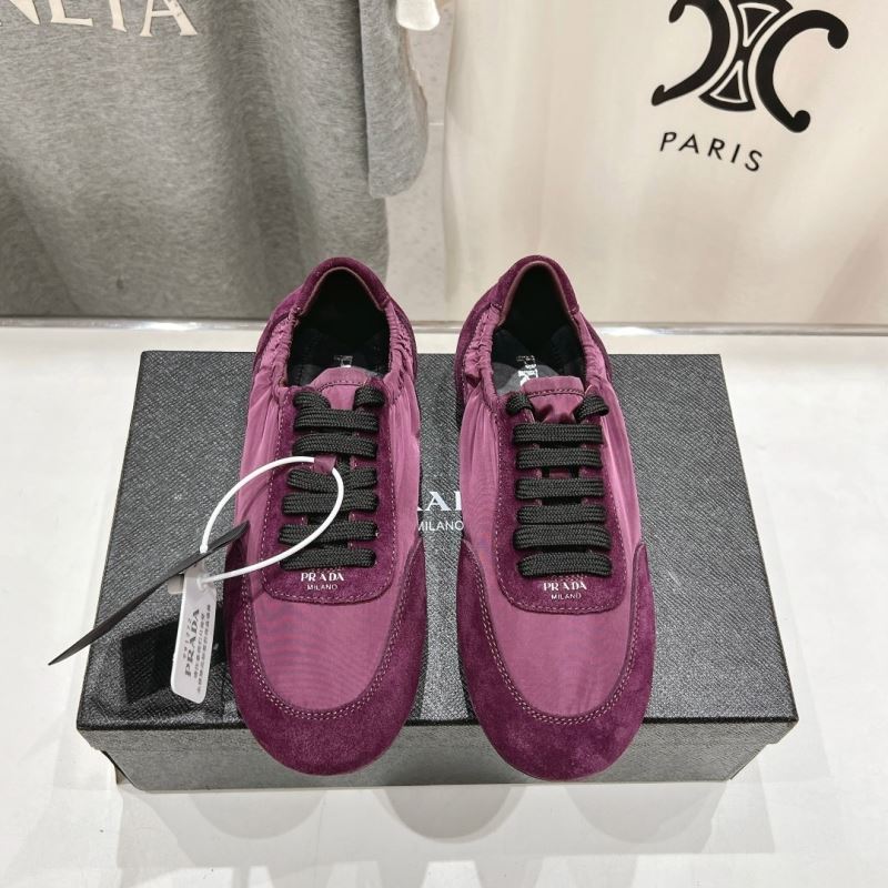 Pra*a casual shoes